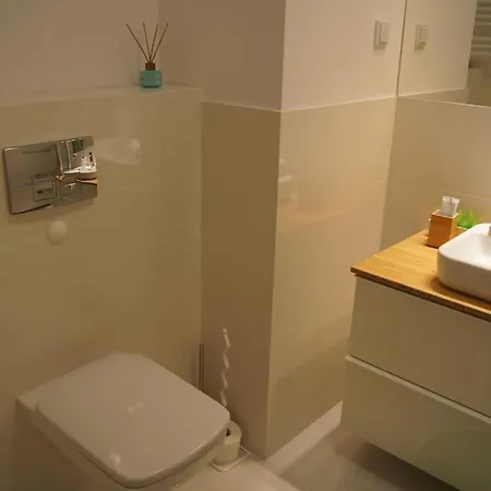 Cichy, Nowoczesny, Komfortowy Przy Galerii Mokotow Warszawa