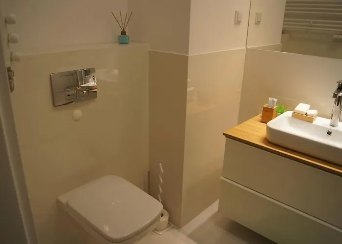 Cichy, Nowoczesny, Komfortowy Przy Galerii Mokotow 바르샤바